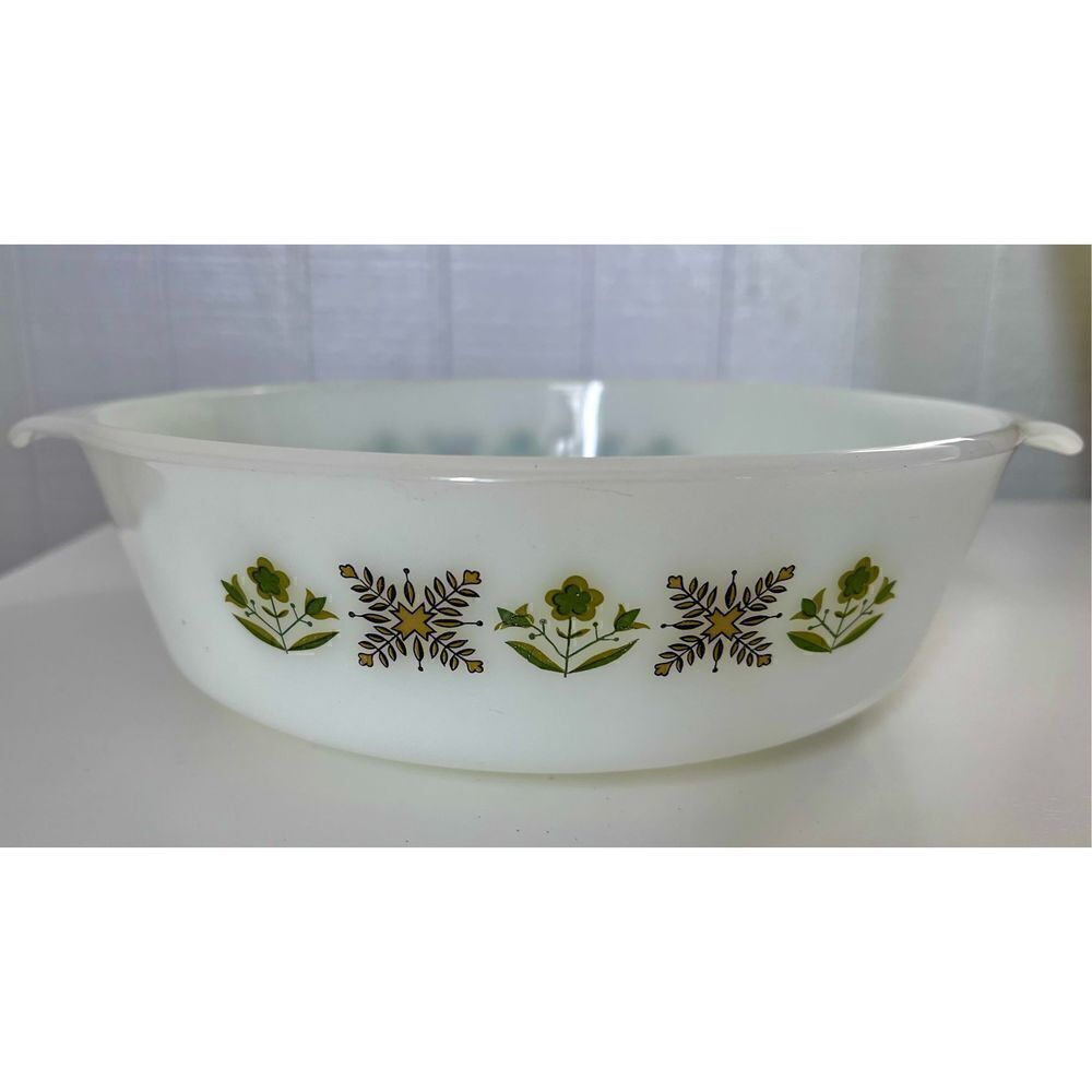 Vintage Anchor Hocking Fire King Green Meadow 2 Quart Casserole Dish 438